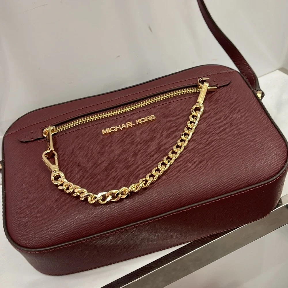 Michael Kors Jet Set Item Large East West Zip Chain Crossbody Merlot